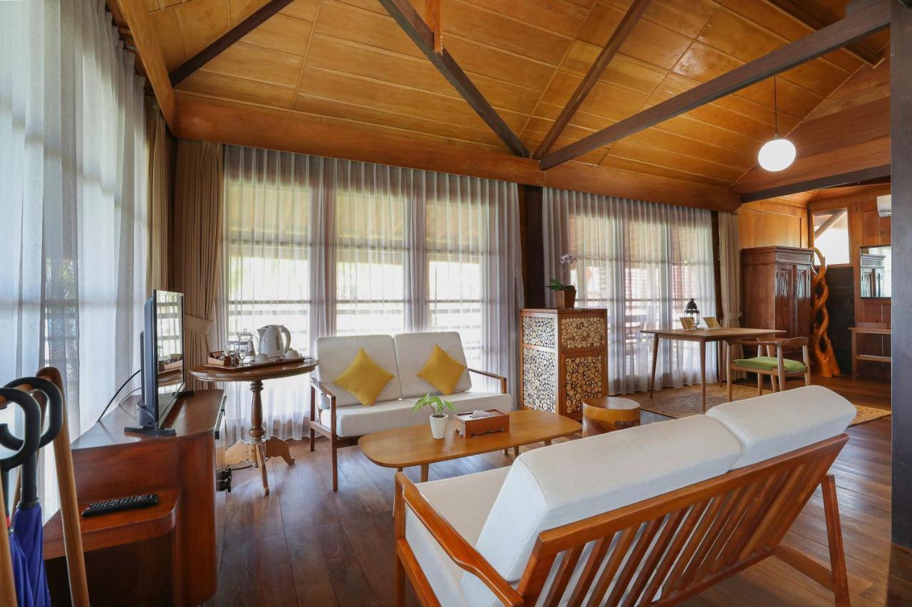 Villa So Long Banyuwangi - Ijen Exteriör bild
